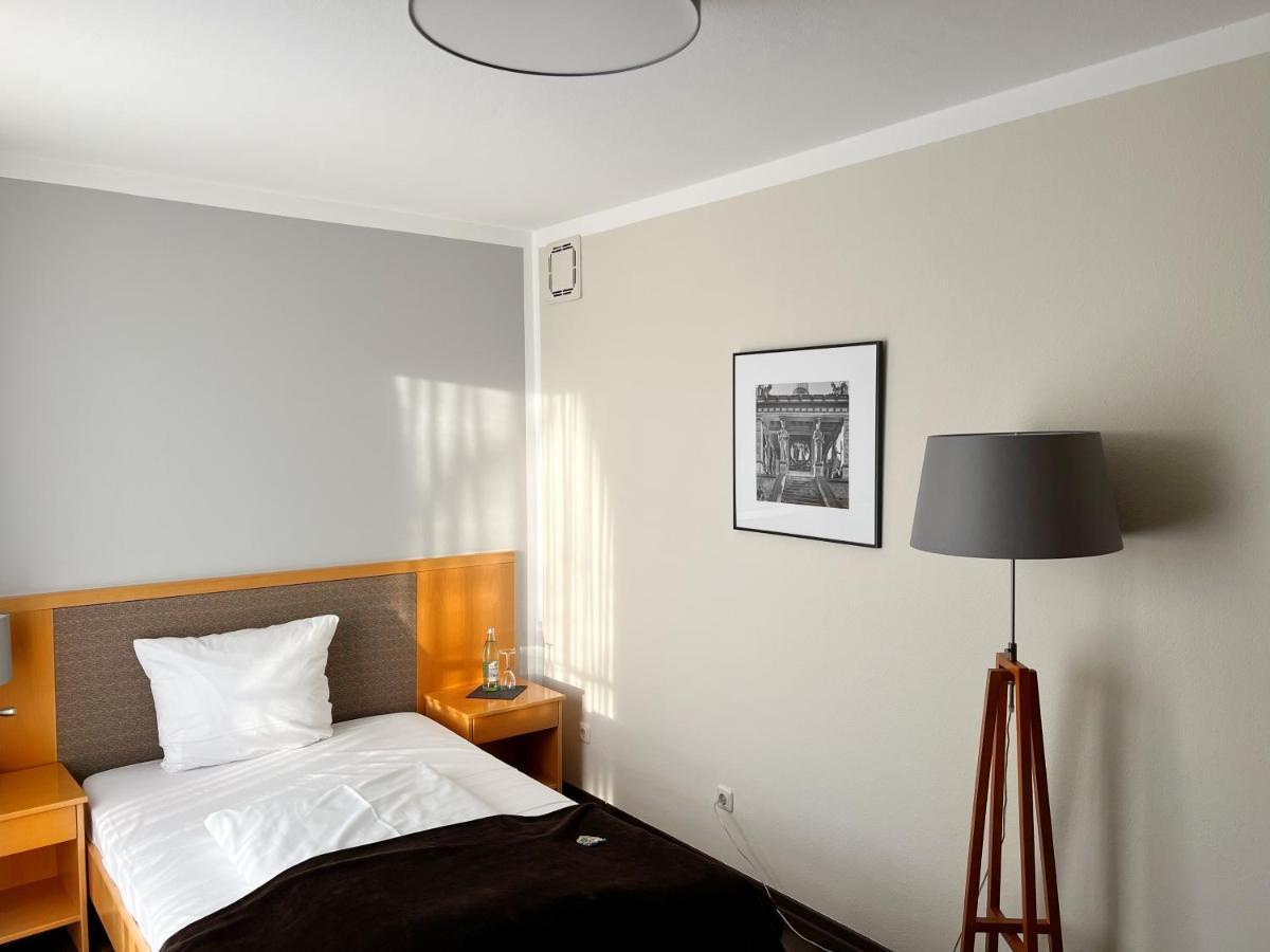 Hotel Prinz München Kültér fotó